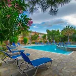 Splash Ii & Pool Access