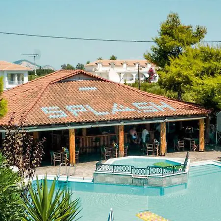 Splash Ii & Pool Access Vakantieboerderij *